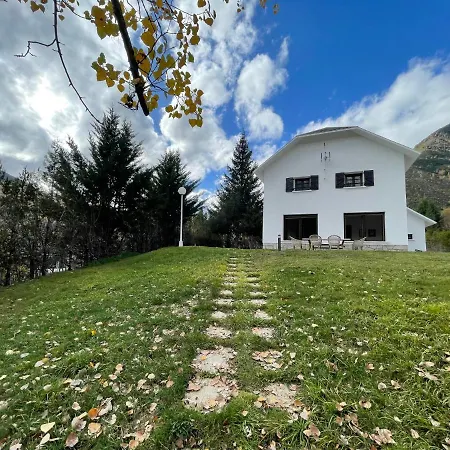 ベッド・アンド・ブレックファスト Mirador Del Valle Bed & Breakfast エリステ